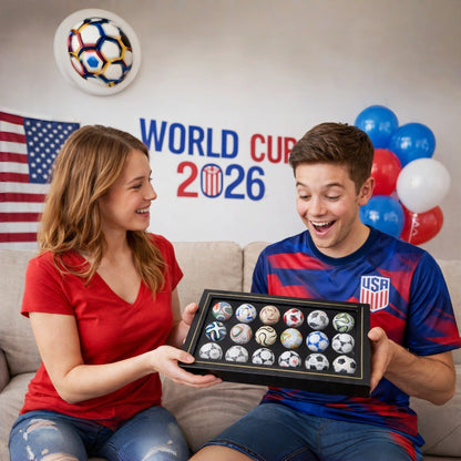 Exklusive Fußball-Miniaturen Sammlung in Vitrine